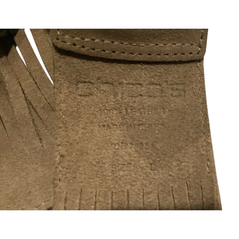 Chico's Taupe Suede Slit Cut-Out Belt - Stretch Back Hammered Silver O-Ring L - Picture 3 of 3